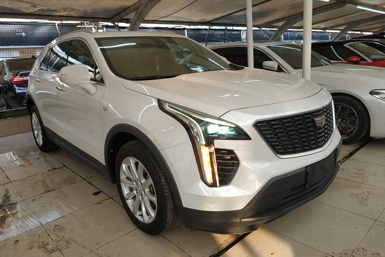 Used Cadillac XT4 2018 28T Two-Wheel Drive Tech Version
