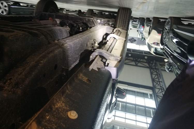 Used Great Wall Poer 2023 2.0T Commercial Version Automatic Diesel Two-Wheel Drive Elite Trim with Long Bed – GW4D20M
