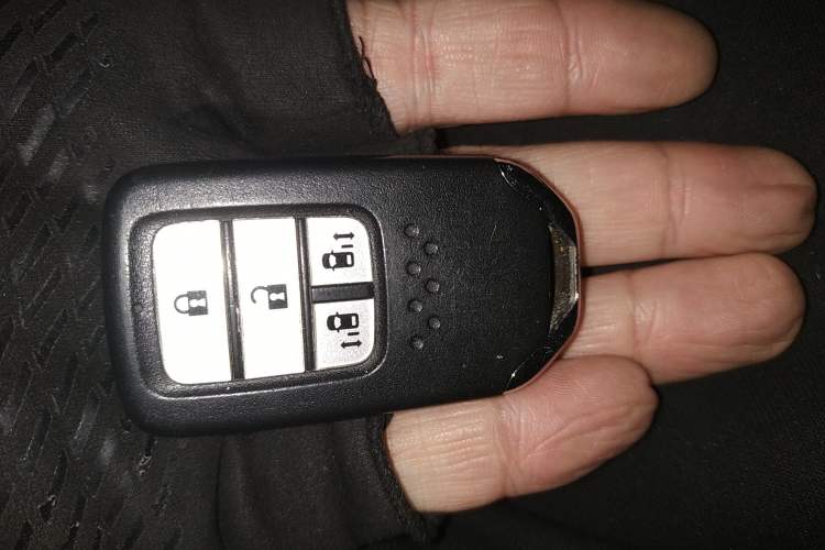 Used Honda Elysion 2016 2.4L Luxury Edition
