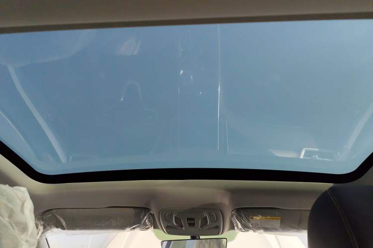 Used Roewe i6 MAX New Energy 2023 EV 420 Skyroof Special Edition
