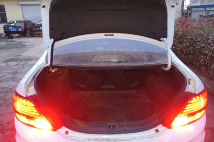 Used BYD Surui 2015 1.5L Manual Luxury Model
