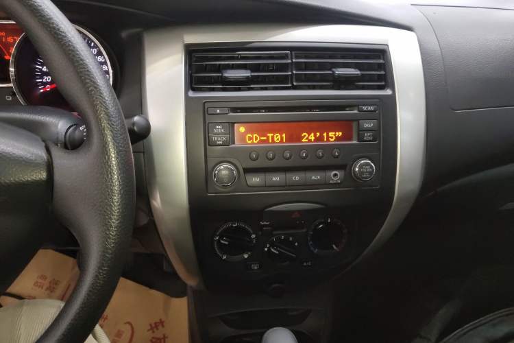 Used Nissan Livina 2015 1.6XE CVT Comfort Edition
