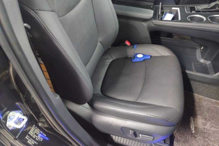 Used Toyota Sienna 2021 2.5L Hybrid Premium Edition
