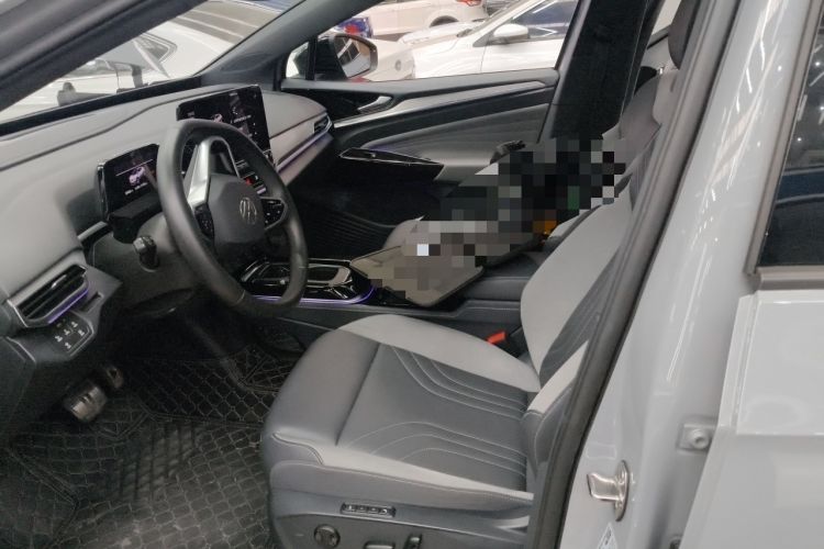 Used Volkswagen ID.4 CROZZ 2021 Long-Range Lite PRO Two-Wheel Drive Version
