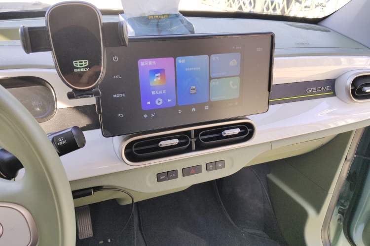 Used Geely Galaxy Panda 2025 210 km – Yuanqi Bear