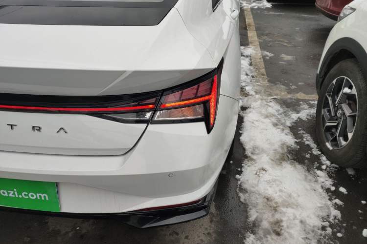 Used Hyundai Elantra 2022 1.5L CVT LUX Prestige Edition
