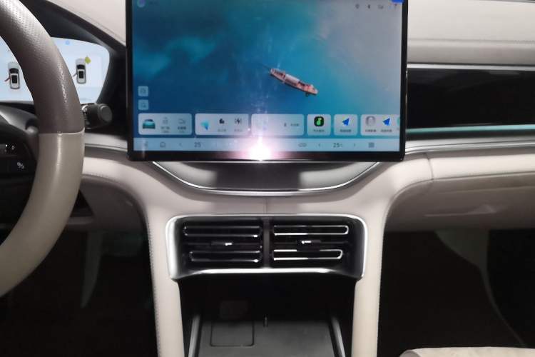 Used BYD Song PLUS New Energy 2025 DM-i Smart Drive 112KM Prestige Model
