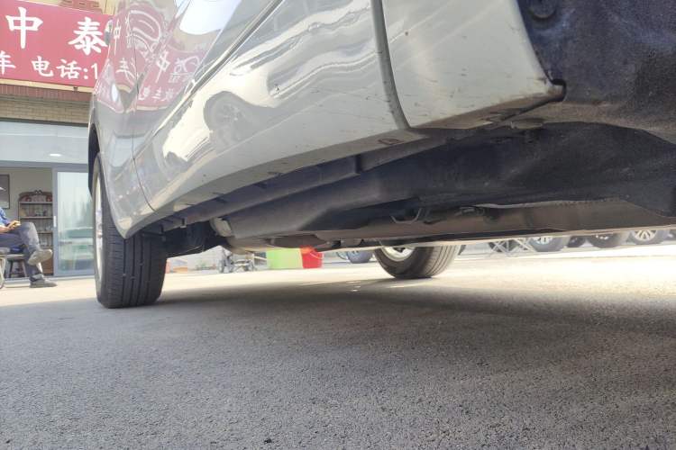 Used Toyota Highlander 2023 2.5L Smart Electric Hybrid Dual-Engine Two-Wheel Drive Elite Version 5 Seats
