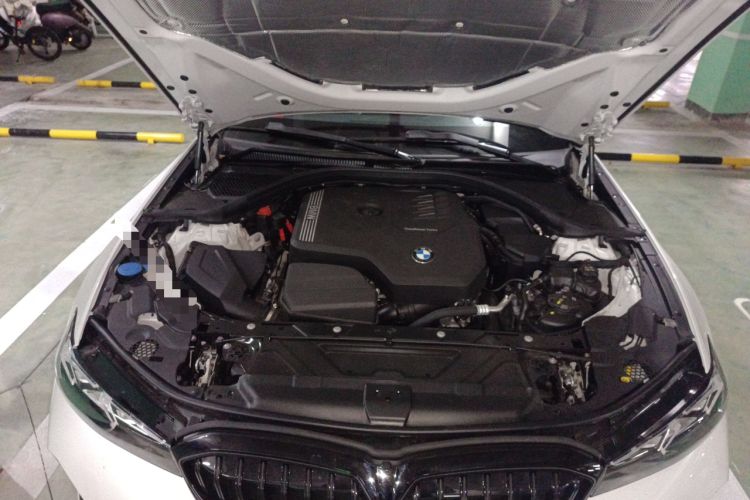 Used BMW 3 Series 2025 330Li M Sport Shadowline Package
