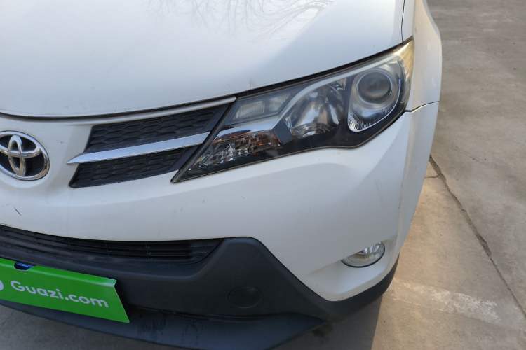 Used Toyota RAV4 2013 2.0L CVT Two-Wheel Drive Urban Edition