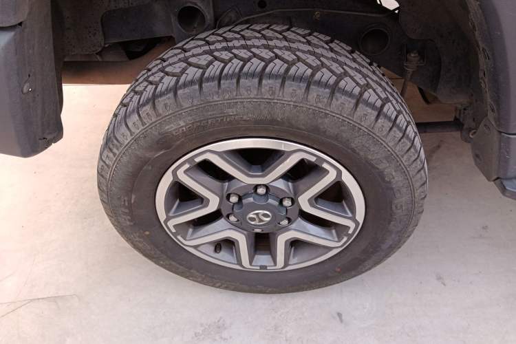 Used BAIC Off-Road BJ40 2016 40L 2.3T Automatic All-Wheel Drive Premium Edition