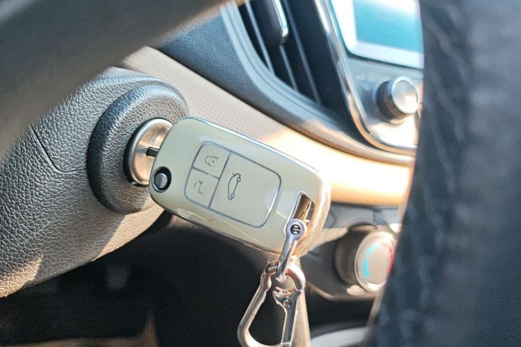 Used Chevrolet Monza 2020 320 Automatic Enjoyment Edition
