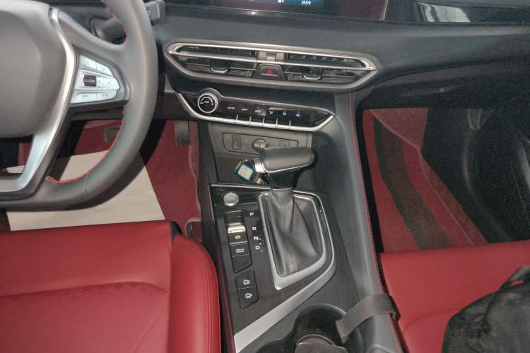 Used Changan Eado 2020 PLUS Blue Whale NE 1.4T GDI DCT Flagship Model
