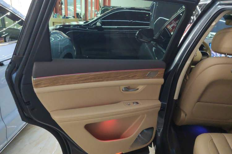 Used Hima AITO M7 2024 1.5T Rear-Drive Plus Version 5 Seats
