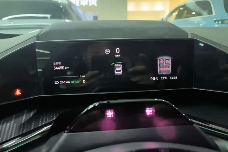 Used Zeekr 001 2021 Ultra-Long Range Dual-Motor YOU Version
