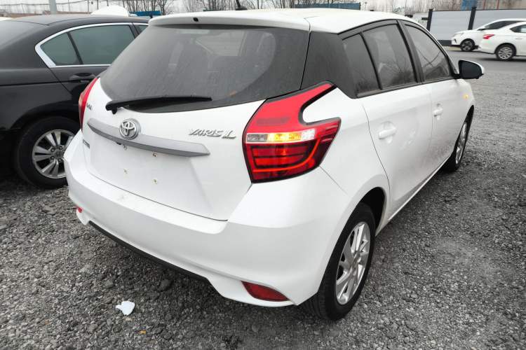 Used Toyota YARiS L 2016 Revised 1.5E CVT Charming Edition