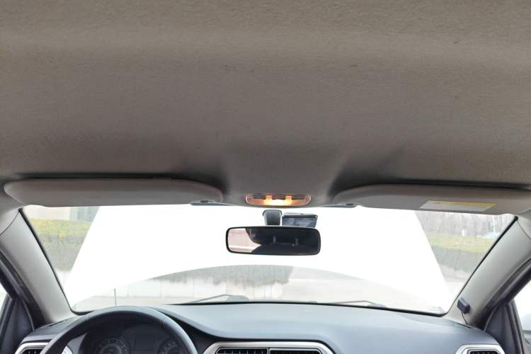 Used Peugeot 301 2016 1.6L Manual Comfort Edition