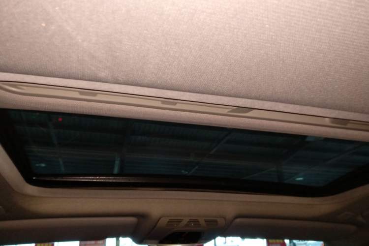 Used BMW 3 Series 2015 316Li Fashion Model
