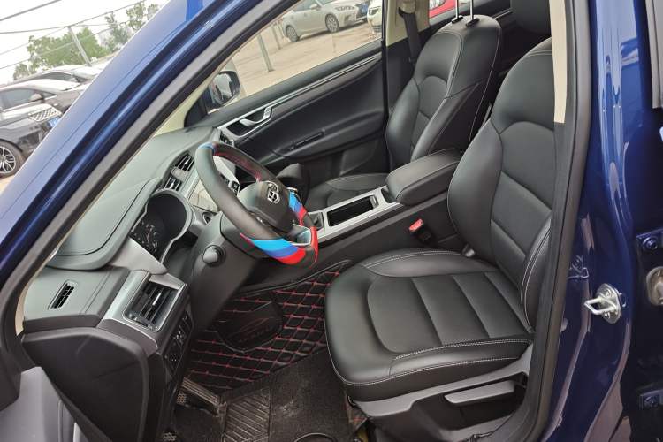 Used Geely Auto Emgrand GL 2019 1.4T Manual Elite Smart Edition
