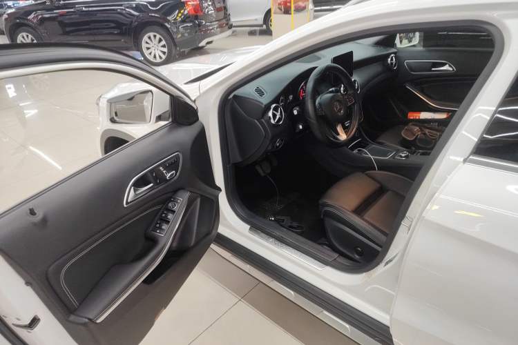 Used Mercedes-Benz GLA 2018 GLA 200 Sport Edition
