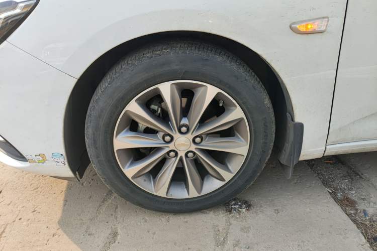 Used Chevrolet Monza 2022 320 Automatic Enjoyment Sunroof Version