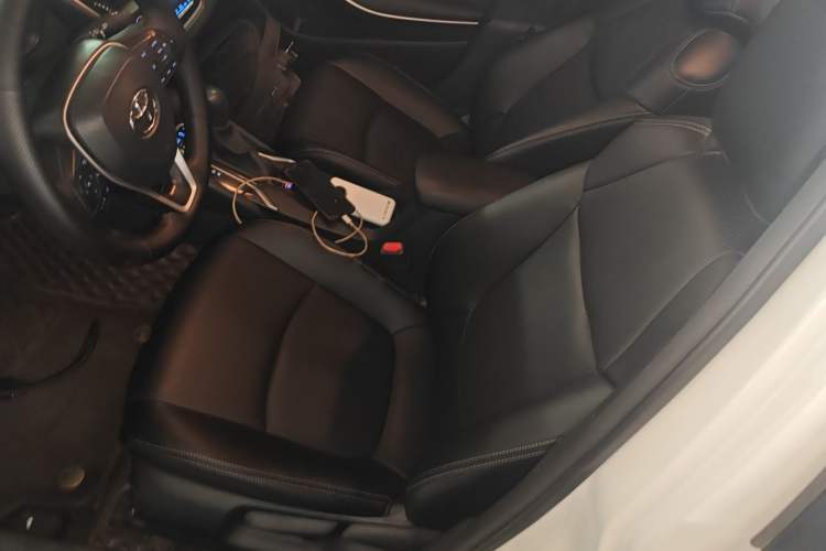 Used Toyota Corolla 2021 Dual-Engine 1.8L E-CVT Pioneer Edition
