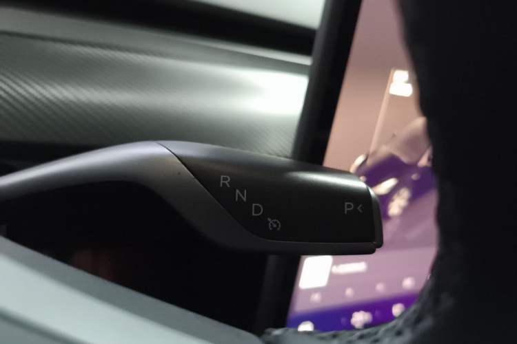 Used Tesla Model Y 2022 Rear-Wheel-Drive Version
