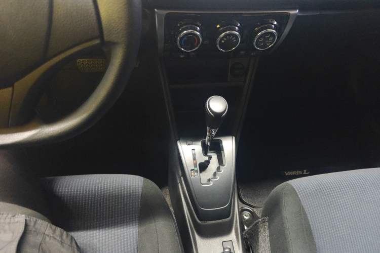 Used Toyota YARiS L 2019 1.5E CVT Dynamic Edition China VI compliant
