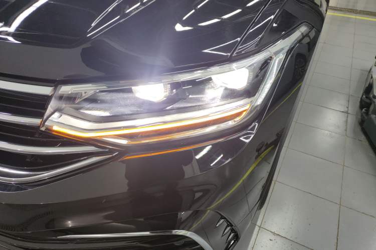 Used Volkswagen Tiguan L 2024 330TSI Automatic Two-Wheel Drive R-Line Enhanced Edition