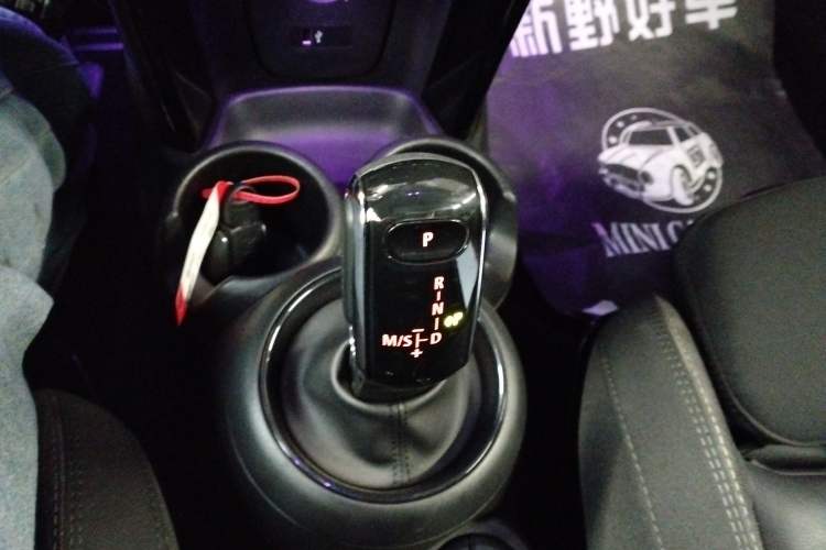 Used  MINI 2018 1.5T COOPER Classic Edition
