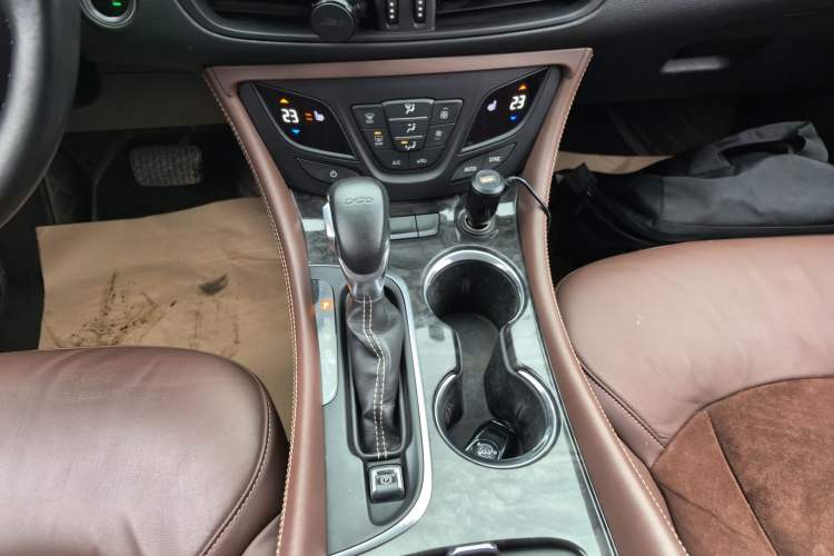 Used Buick Envision 2016 20T Two-Wheel-Drive Elite Model