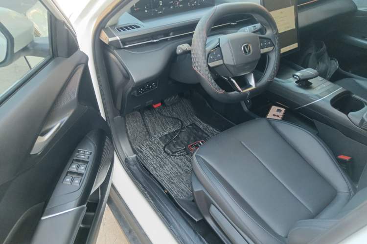 Used Changan Eado 2025 Blue Whale 1.5T 500Bar Prestige Model
