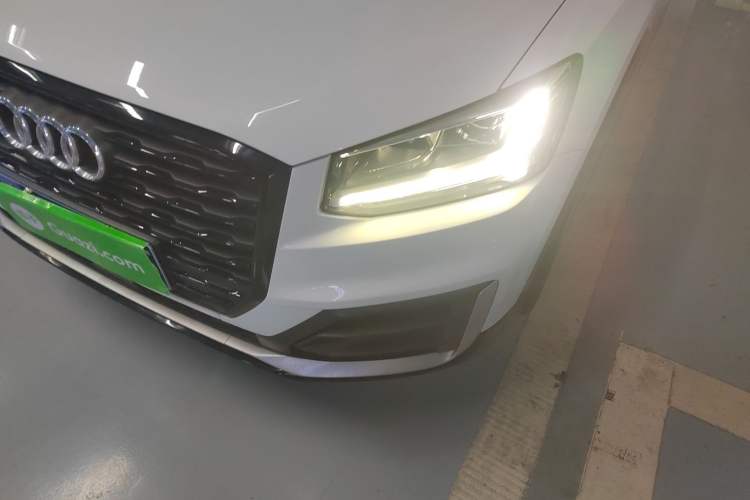 Used Audi Q2L 2018 35 TFSI Fashion Dynamic Version China VI Emission Standard
