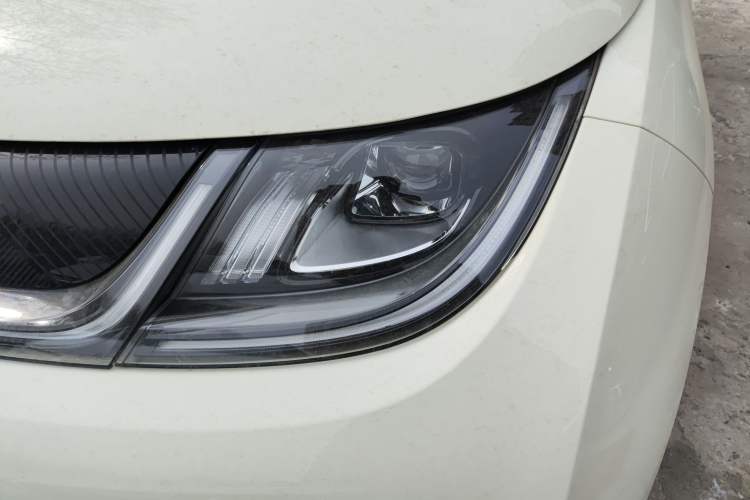 Used BYD Dolphin 2023 420 km Fashion Edition
