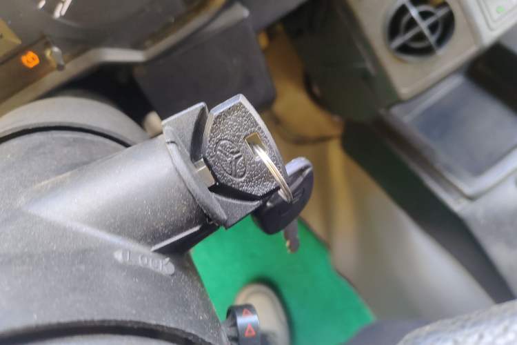 Used  212 Classic 2021 1.5T Triangle Door Centennial Tribute Edition