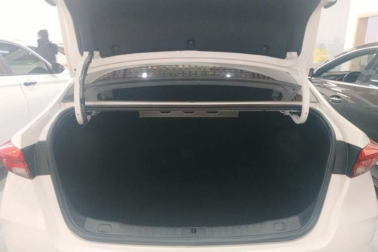 Used Buick Verano 2023 Pro Le Yi Edition
