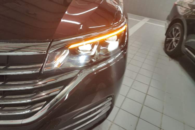 Used Volkswagen Viloran 2022 380TSI Prestige Edition