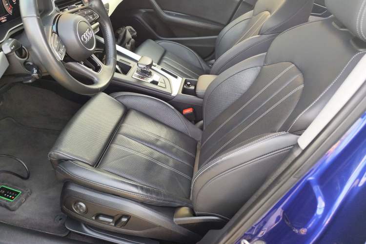 Used Audi A4L 2020 40 TFSI Fashion Dynamic Model
