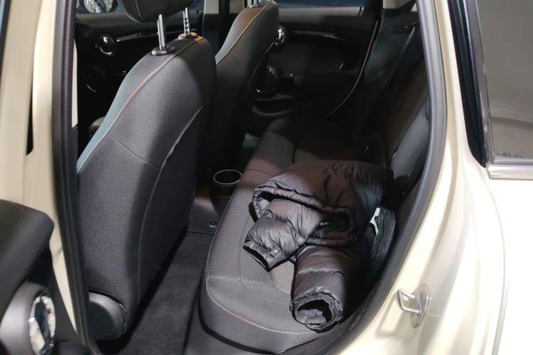 Used  MINI 2019 1.5T ONE PLUS Five-Door Edition
