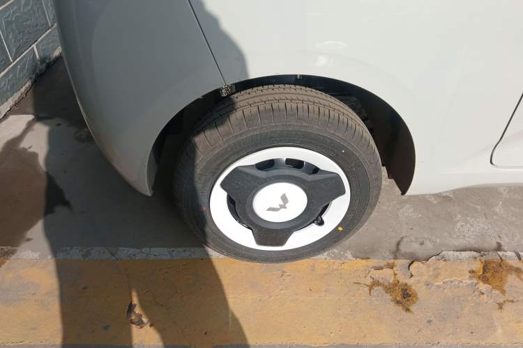 TDK.VehicleDetails.img