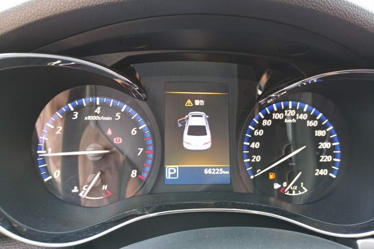 Used Venucia D60 2018 1.6L CVT Smart Connect Elite Edition
