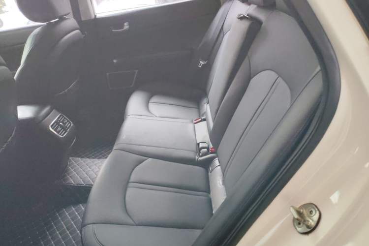 Used Kia K5 2016 1.6T Automatic LUX
