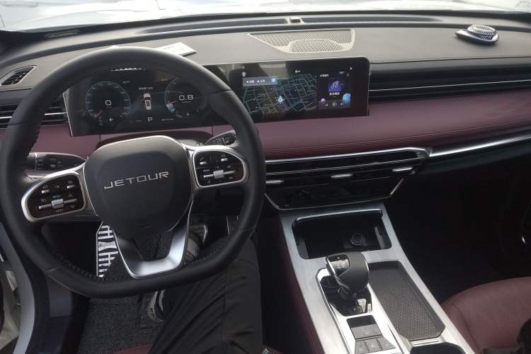 Used JETOUR X70 PLUS 2024 1.6T DCT Ultra-Comfort Edition 5 Seats
