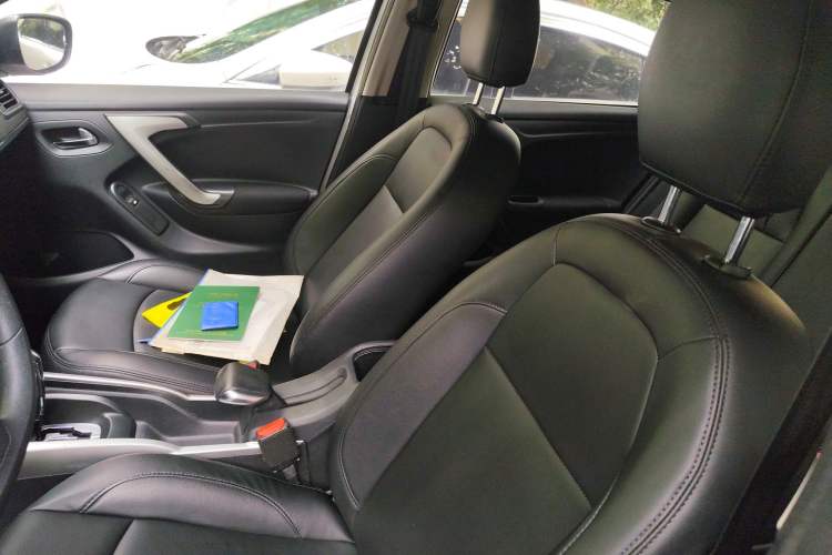 Used Citroen C3-XR 2015 1.6L Automatic Fashion Model
