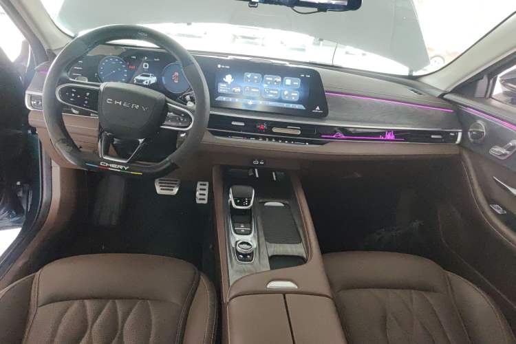 Used Chery Arrizo 8 2023 High-Performance Edition 2.0T DCT Powerfully Equipped
