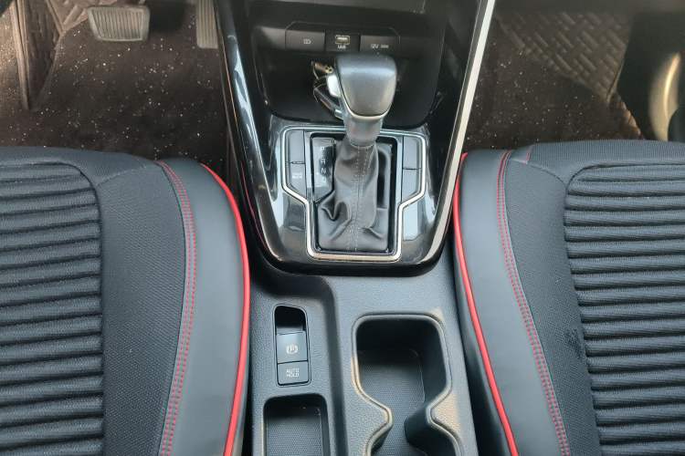 Used Kia Sportage R 2019 2.0L Automatic Smart Luxury Edition
