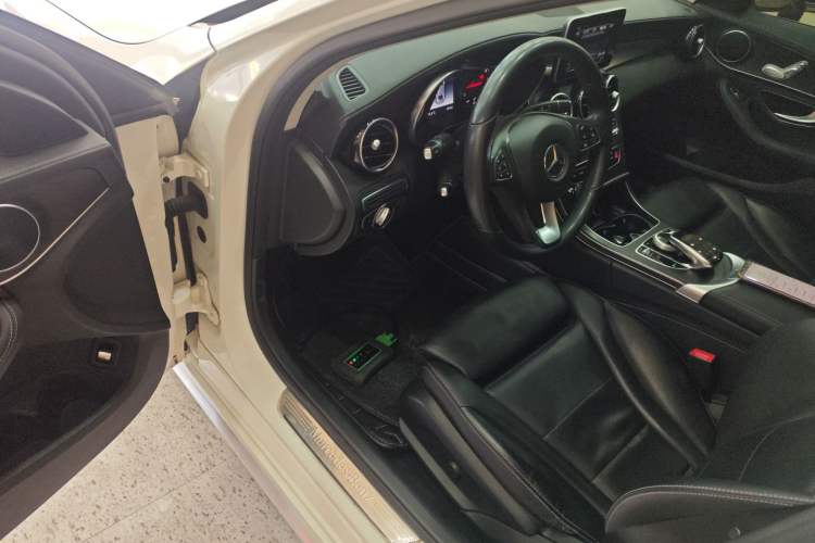 Used Mercedes-Benz C-Class 2018 C 180 L Fashion Edition Sport Version
