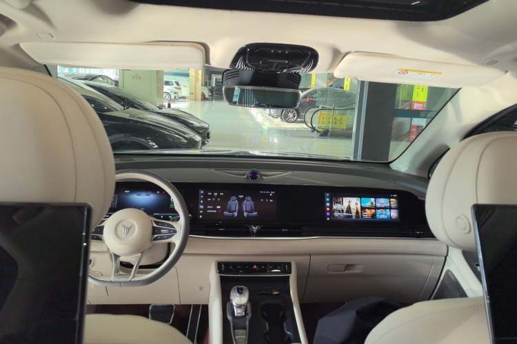 Used VOYAH Dream 2022 Low-Carbon Edition Dream+ Smart Enjoyment Package
