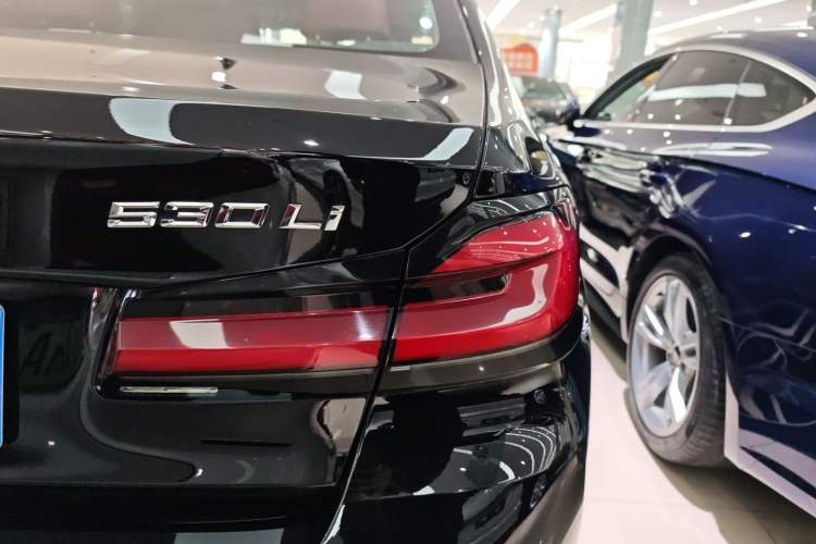 Used BMW 5 Series 2021 530Li Leading Luxury Package
