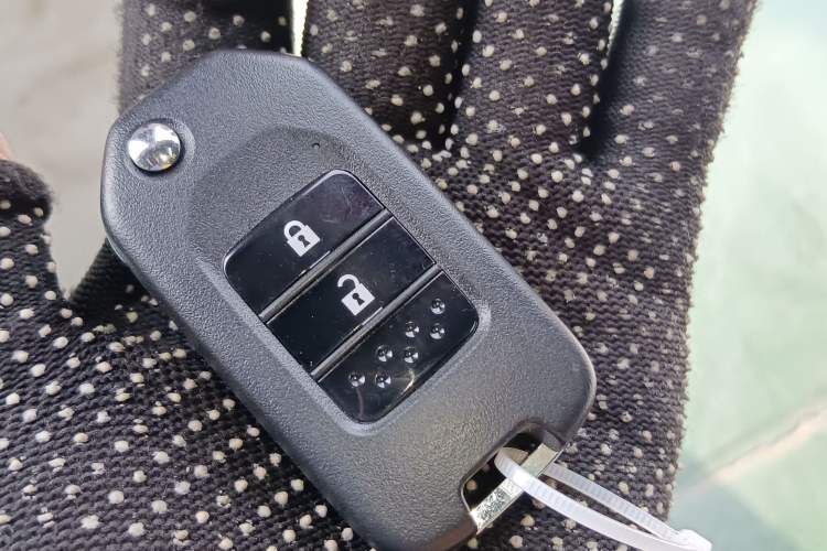 Used Honda CR-V 2016 2.0L Two-Wheel Drive Classic Edition
